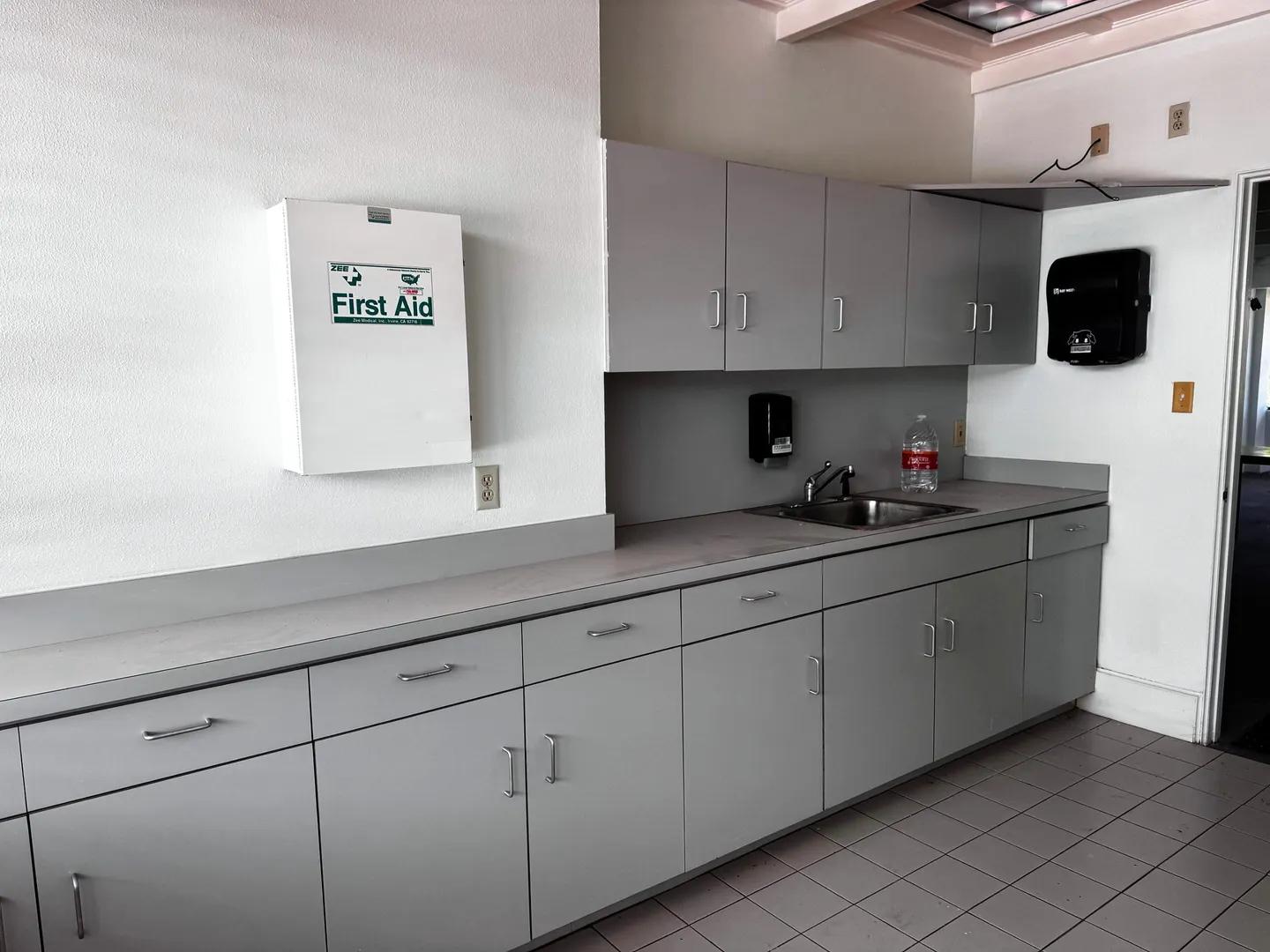 14a Thomas New — photo 4