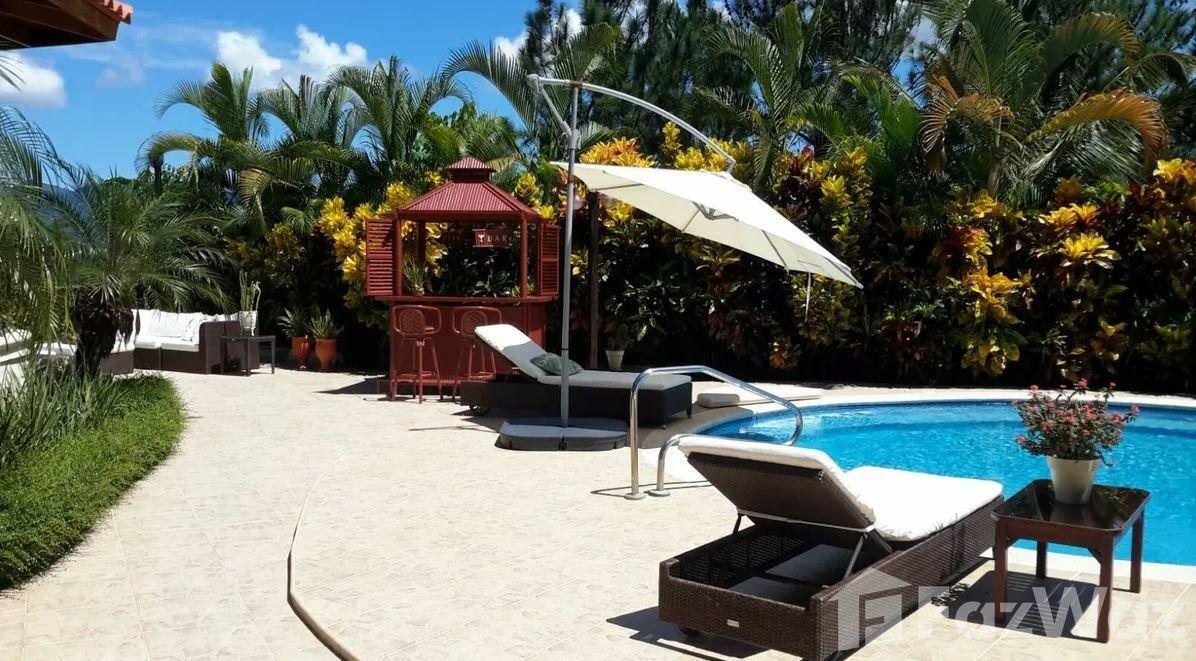 3 Bedroom Villa in Villa Altagracia, San Cristobal, Dominican Republic — photo 4