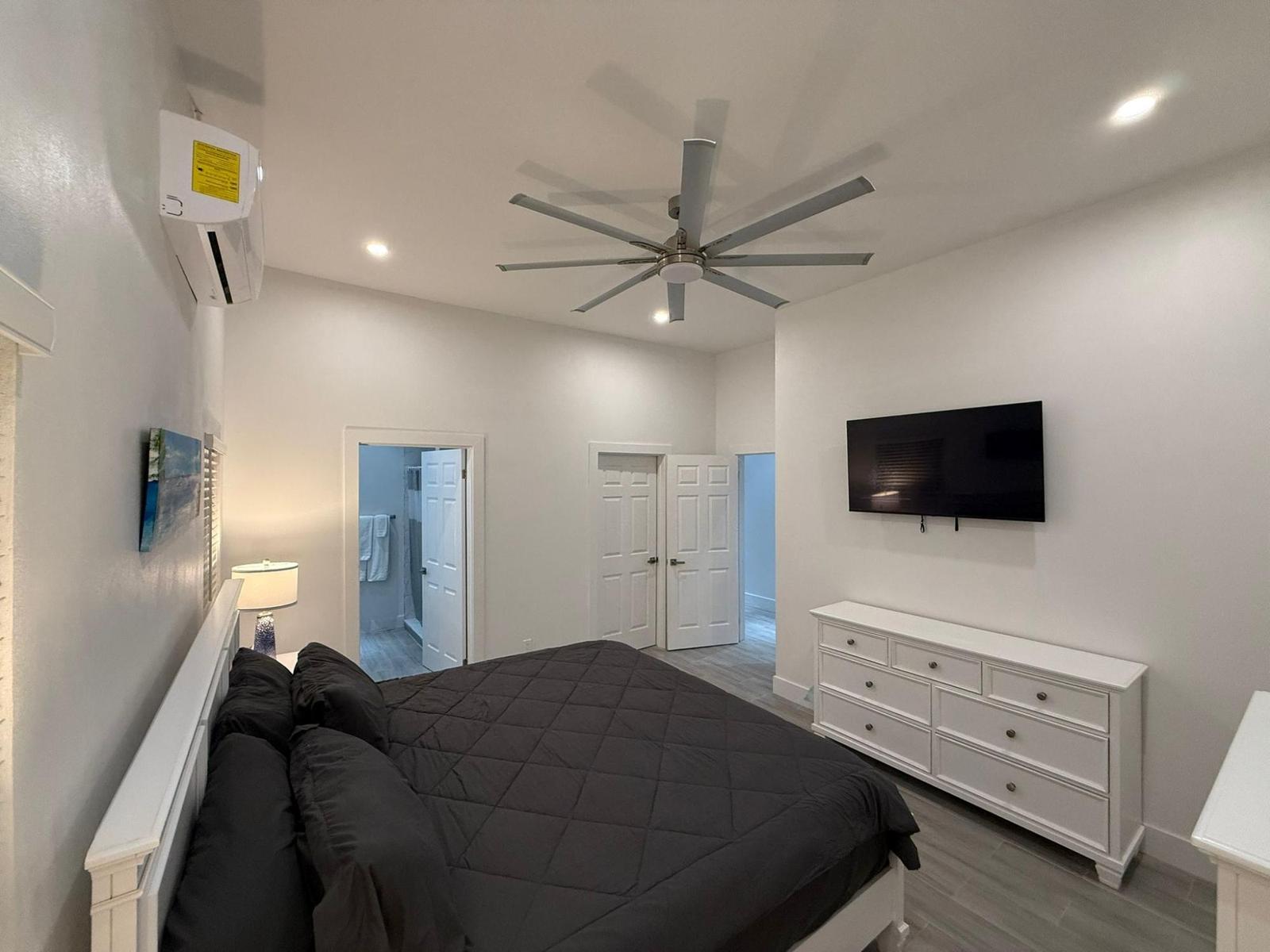 3 bedroom Apartment for sale — photo 3