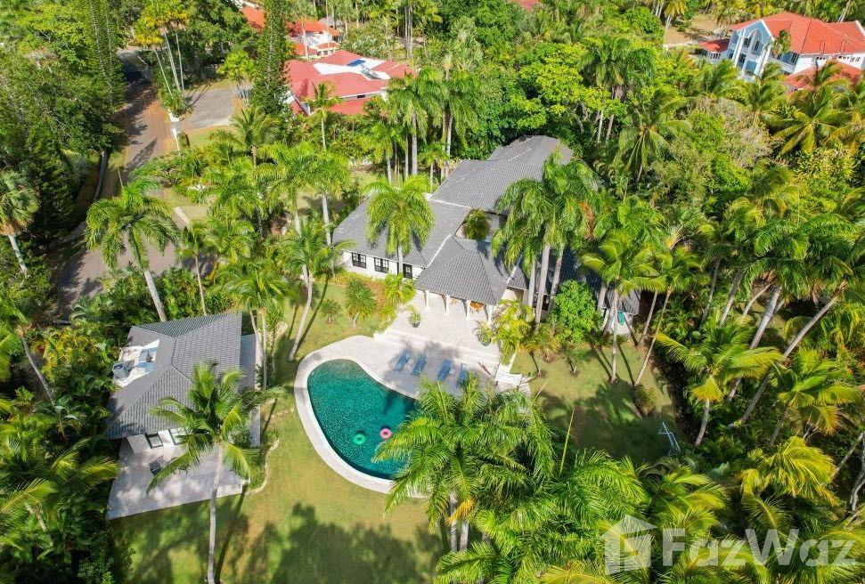 Villa Sunset: Modern 6BR Estate in Sea Horse Ranch — photo 1