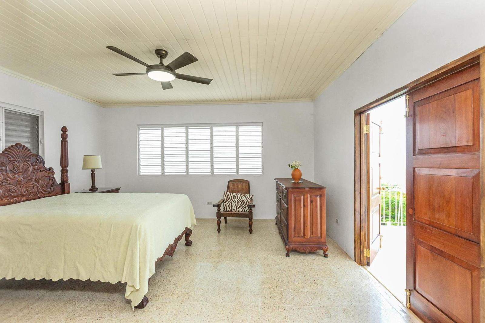 4 Bedroom Home for Sale, Forest Hills, Red Hills, Kingston and Saint Andrew, Jamaica — photo 5