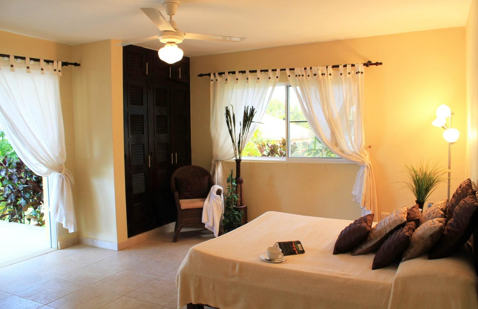 Large 2 Level Villa In Gated Community — photo 4