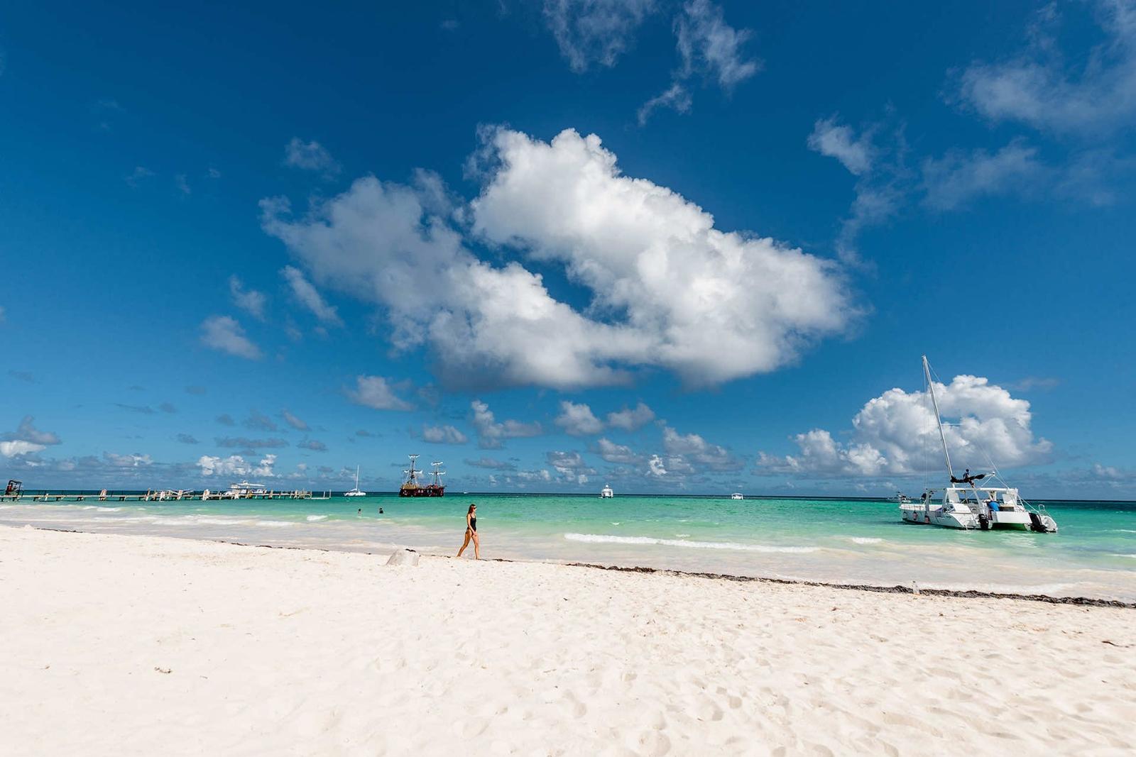 Modern Condo For Investment Minutes From The Beach Bavaro — photo 4