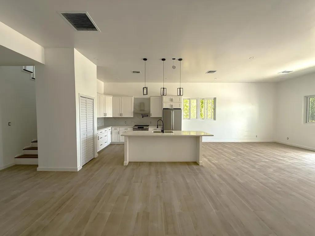 4-bedroom house in Palm Cay, Bahamas — photo 2