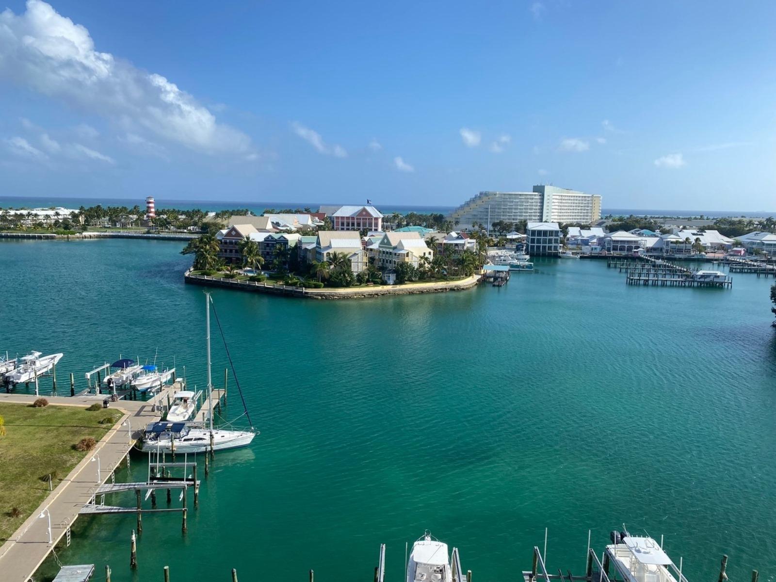 Apartment for sale - HARBOUR HOUSE TOWERS in Grand Bahama, The Bahamas — photo 1