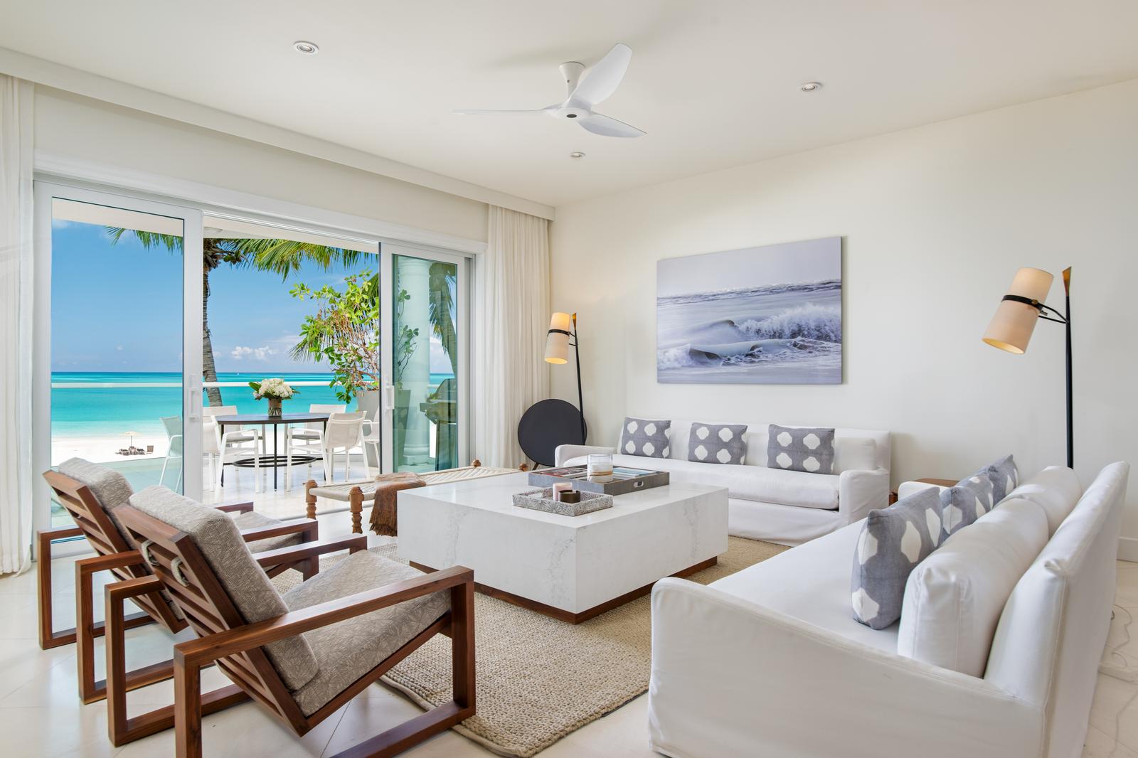3-bedroom residence at The Pinnacle, Grace Bay, Providenciales — photo 2