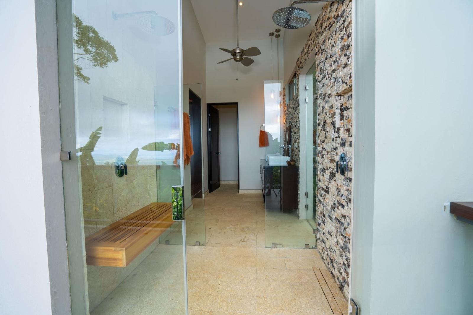 3 Bedroom Luxury Home for Sale, Hills Of Portalon, Portalon, Manuel Antonio, Puntarenas, Costa Rica — photo 5