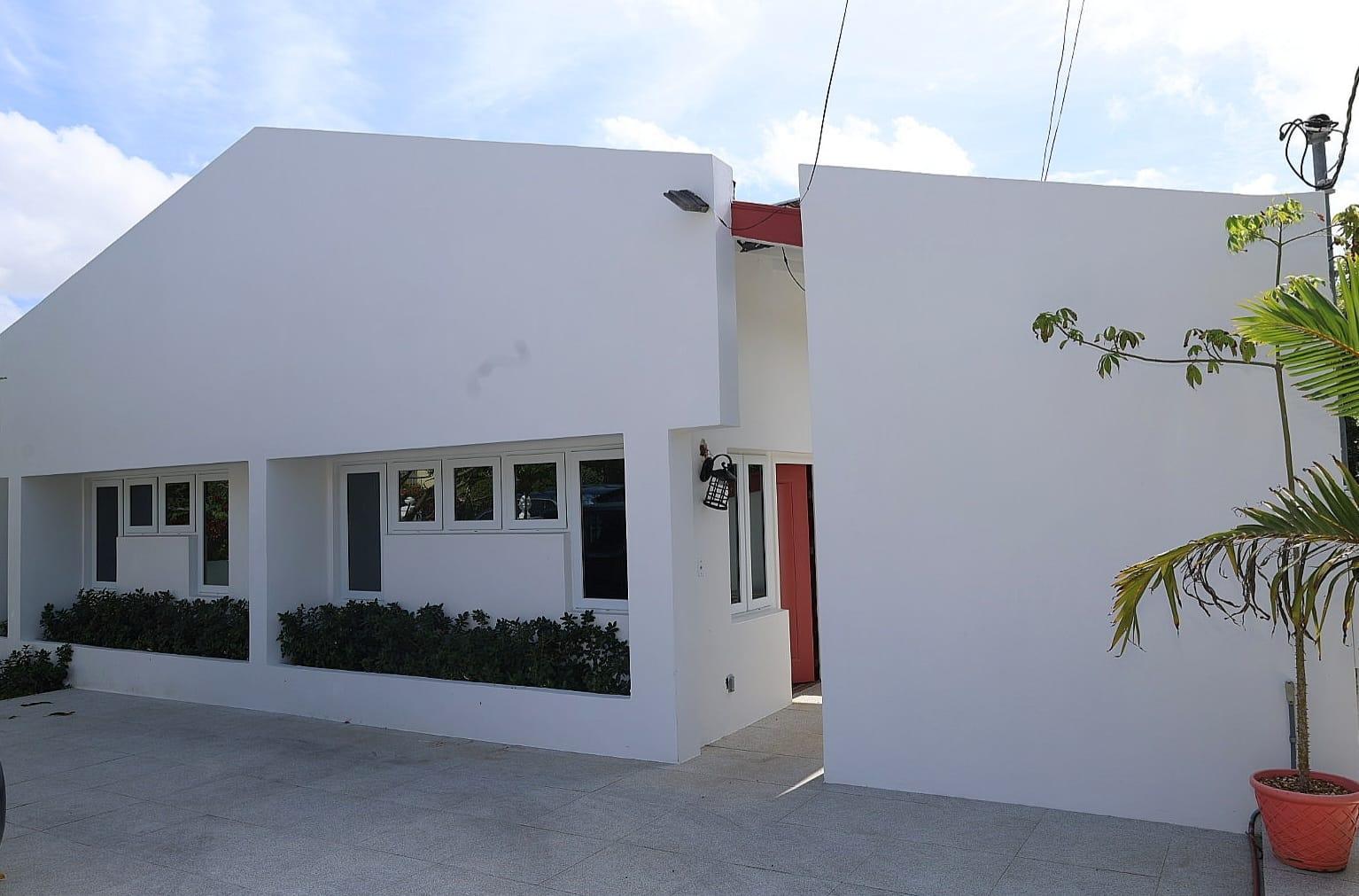 3 — photo 1