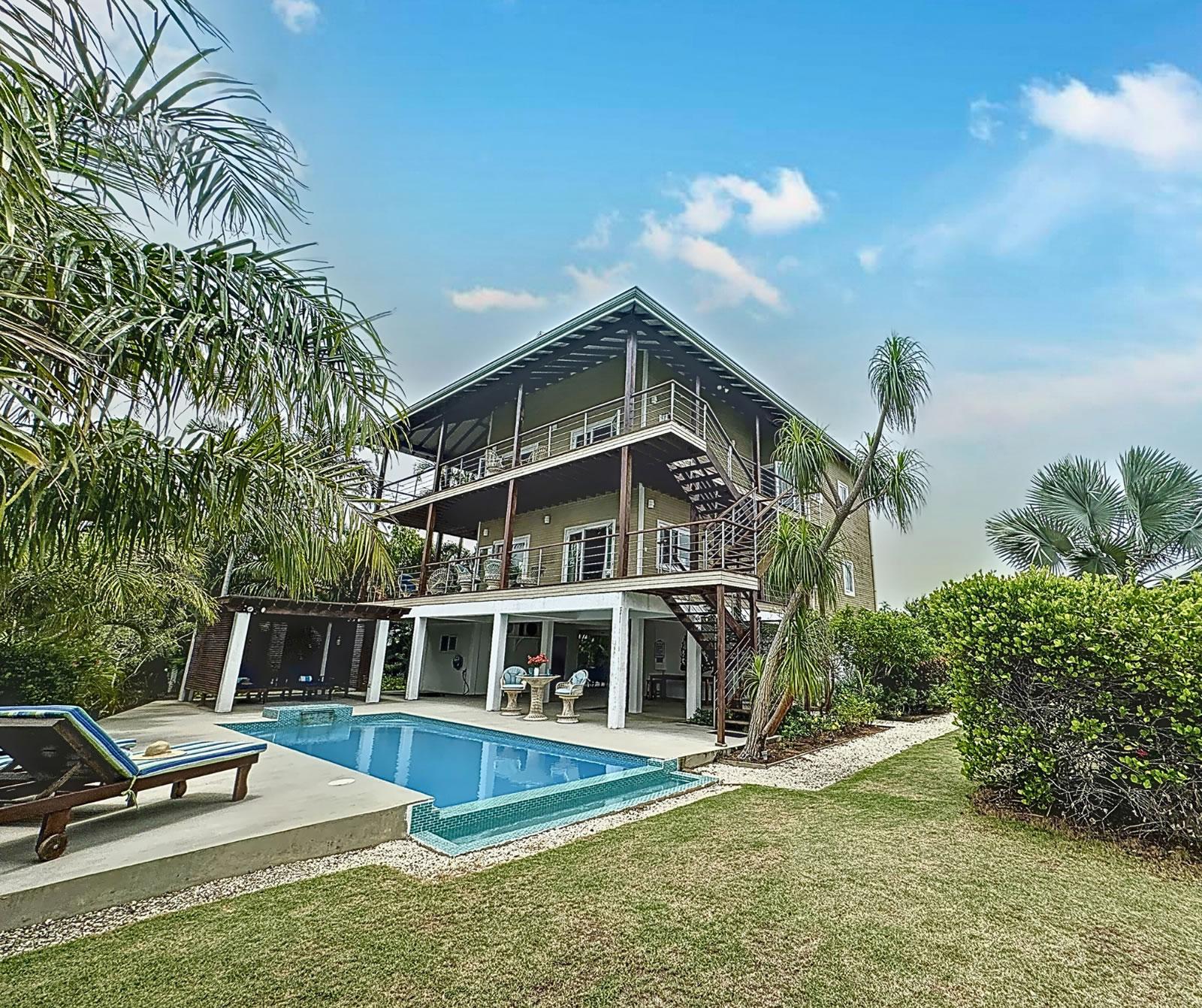 4 Bedroom Waterfront Property for Sale in Belize — photo 1