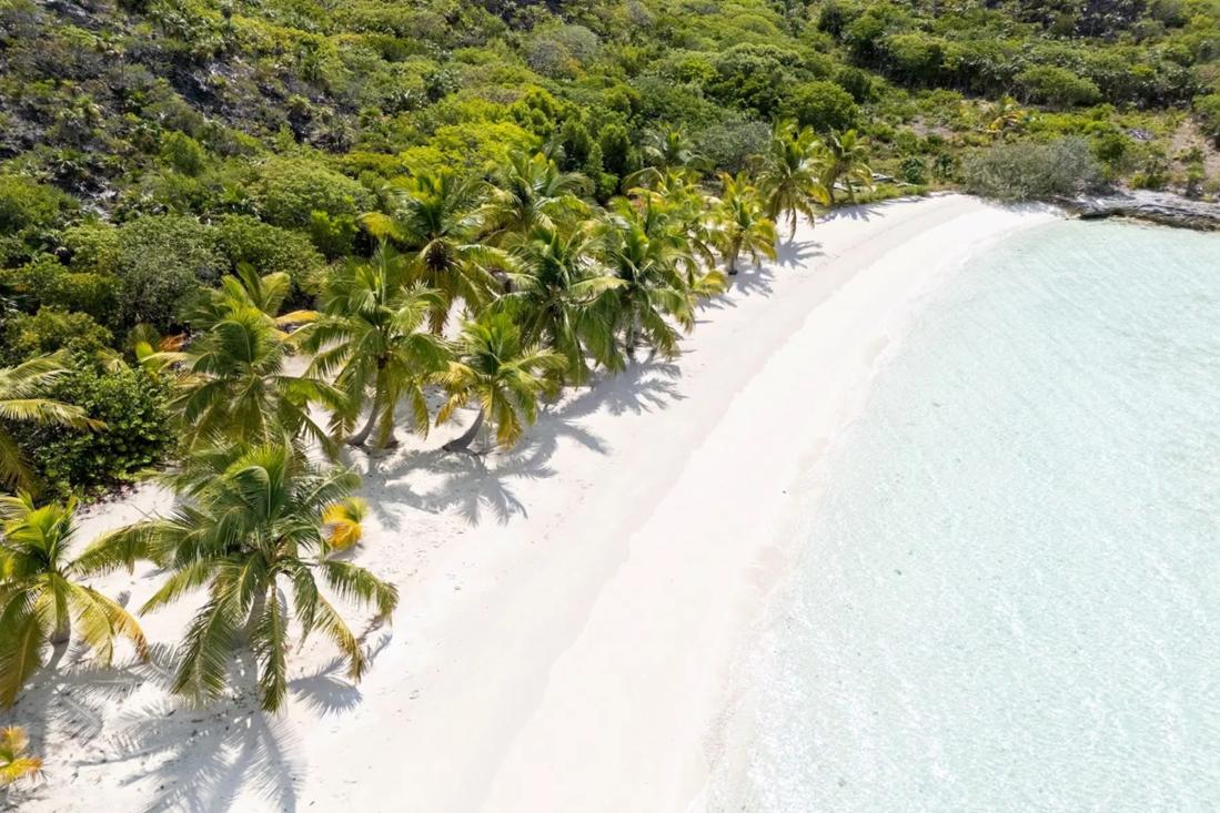 25-acre land plot in Elizabeth Island, Exuma — photo 3