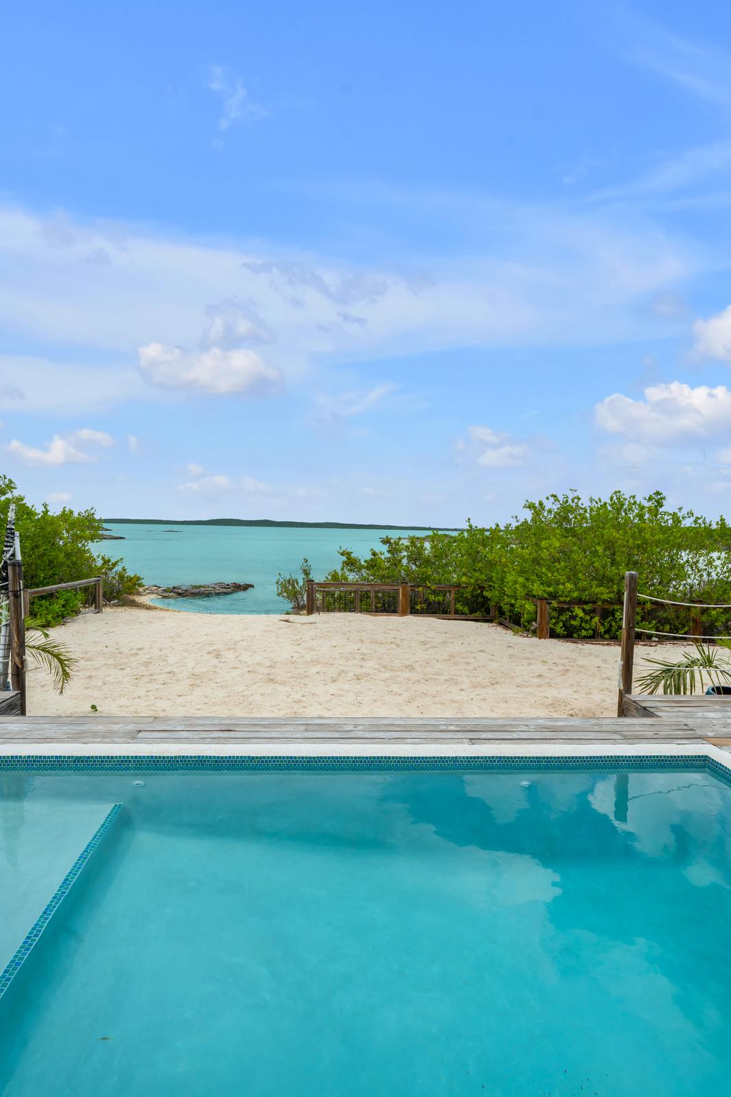 Juan Del Mar: Chalk Sound Villa/Townhouse for Sale — photo 3