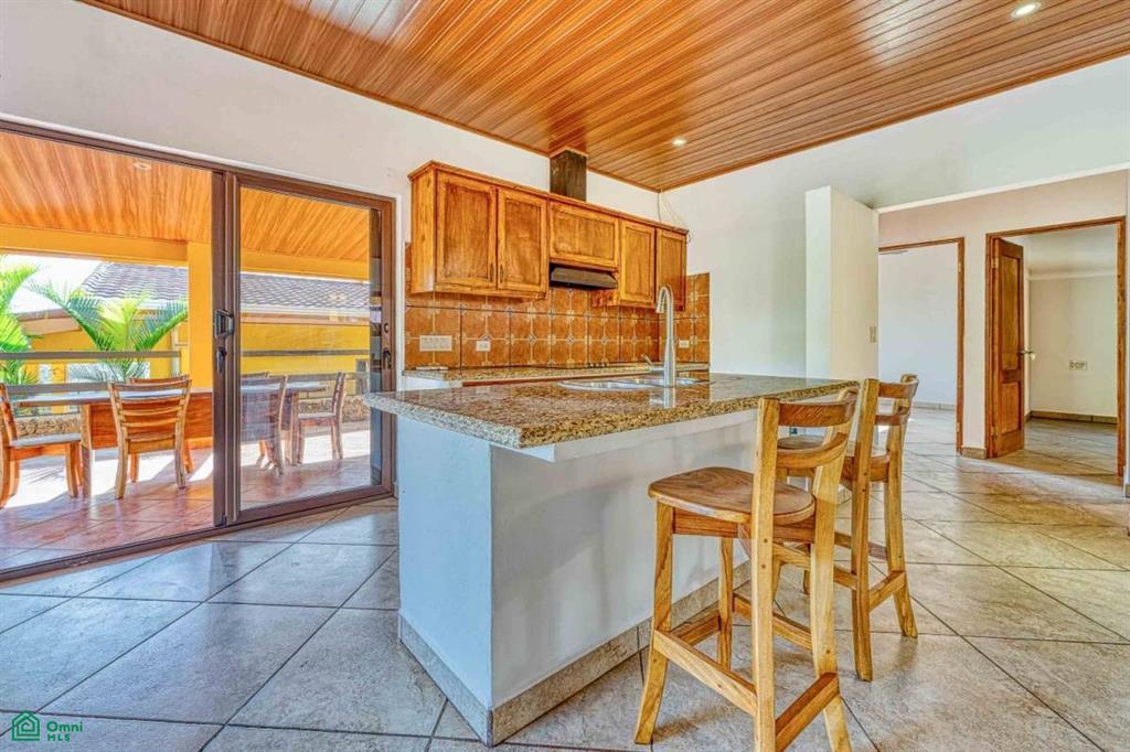 14 Bedroom Compound for Sale, Villareal, Tamarindo — photo 5