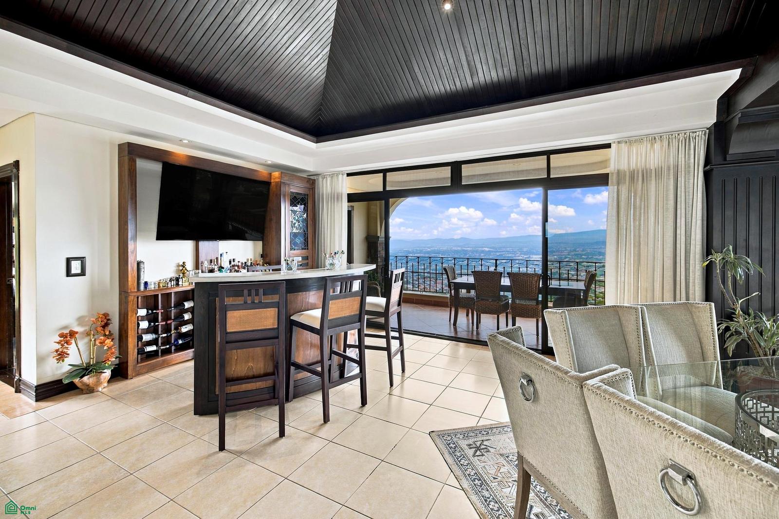 4-bedroom penthouse in Santa Ana, Costa Rica — photo 5