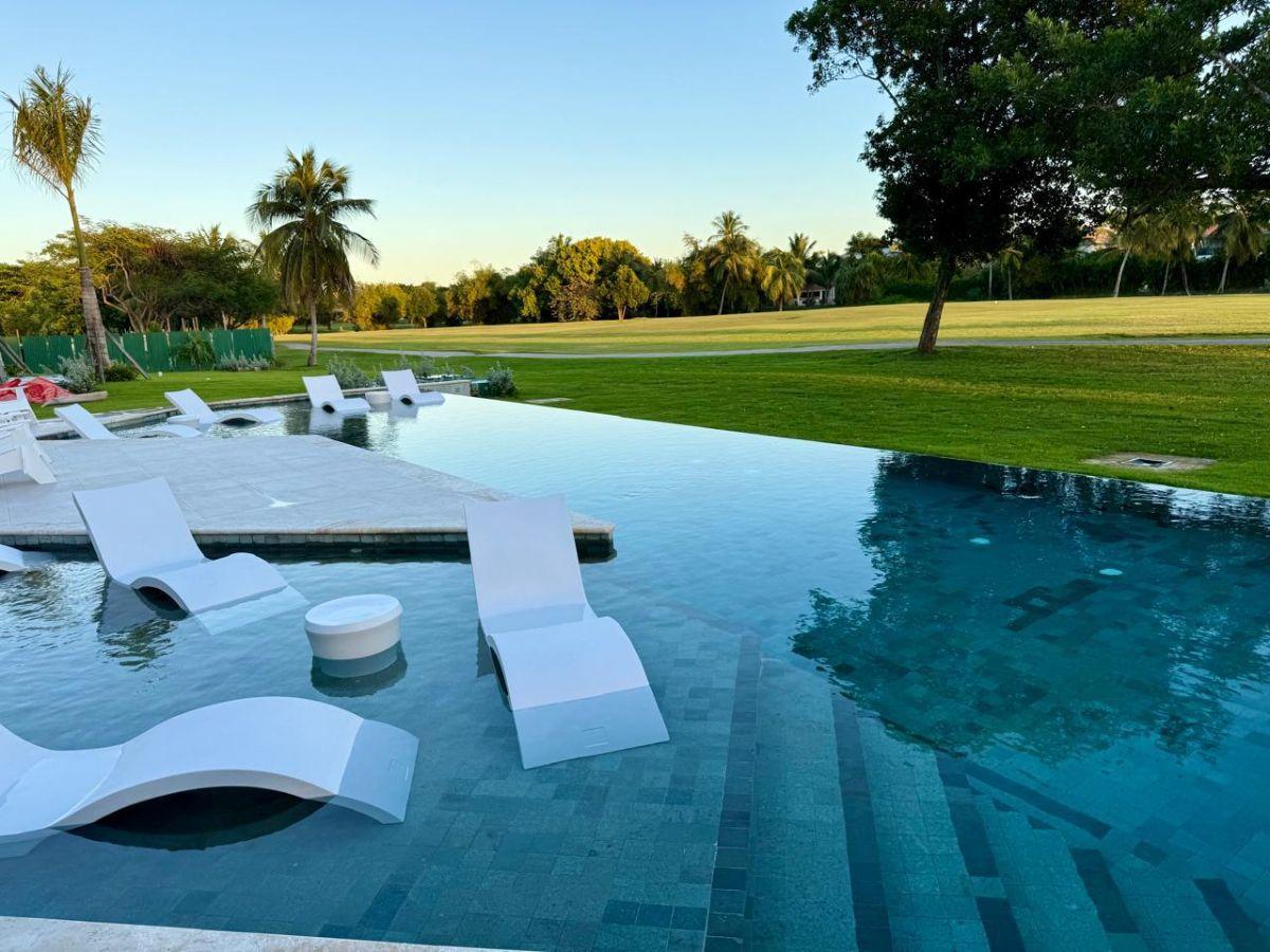 Fully Furnished Golf View Two-Level Penthouse with Owner Benefits at Meliá Resorts — photo 1