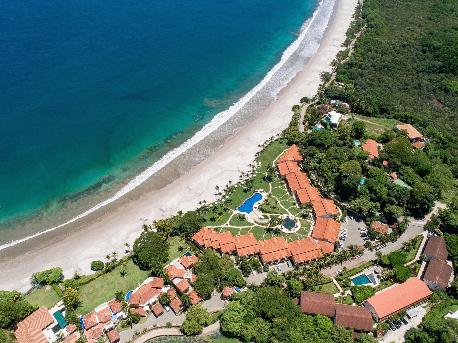 3 Bedroom Beachfront Villa for Sale, The Palms, Flamingo, Guanacaste, Costa Rica — photo 1