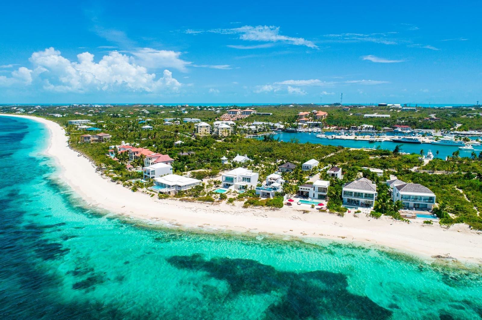 Plum Wild & Little Plum - Turtle Cove, Providenciales, Turks and Caicos Islands — photo 5