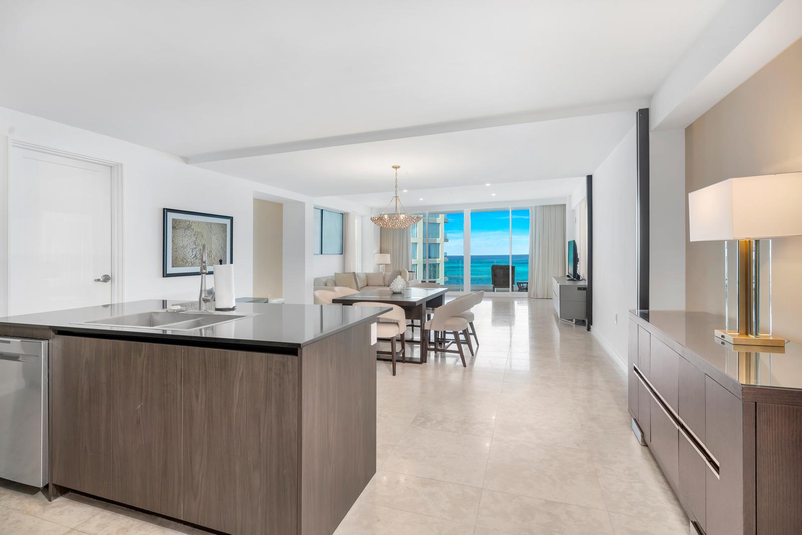 3 bedroom Condominium for sale - Unit 3900/1/2 - Ritz Carlton, Providenciales, TC — photo 1