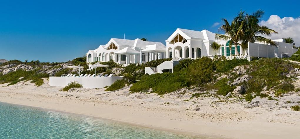 Mandalay Expansive Beachfront 7BR Villa — photo 4