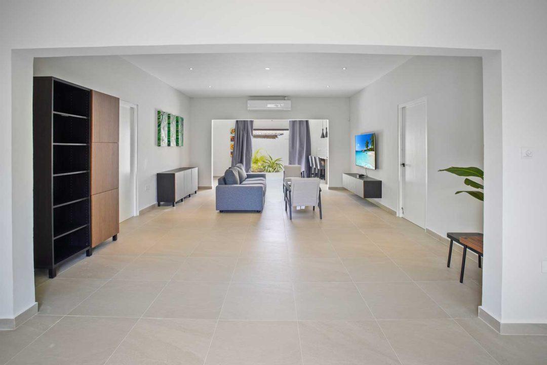 Luxury Renovated Villa for Rent in Otrobanda — photo 5