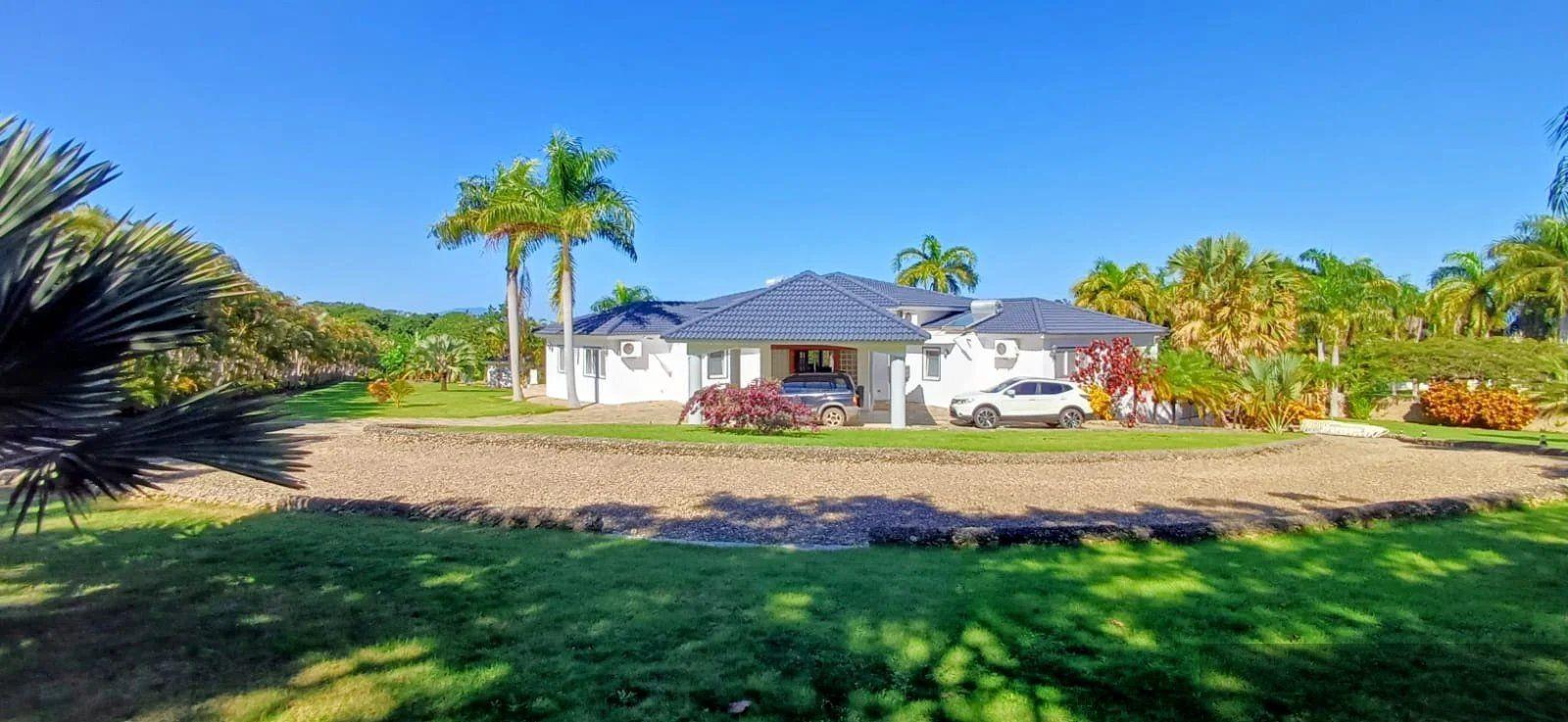 Oceanview 4-Bedroom Villa with Pool in Haciendas El Choco — photo 4