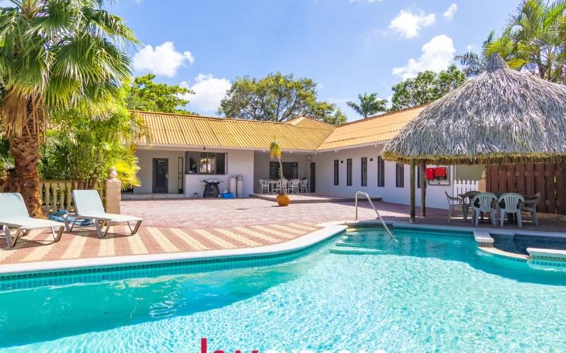 5 bedroom home for rent in Julianadorp, Curaçao — photo 3