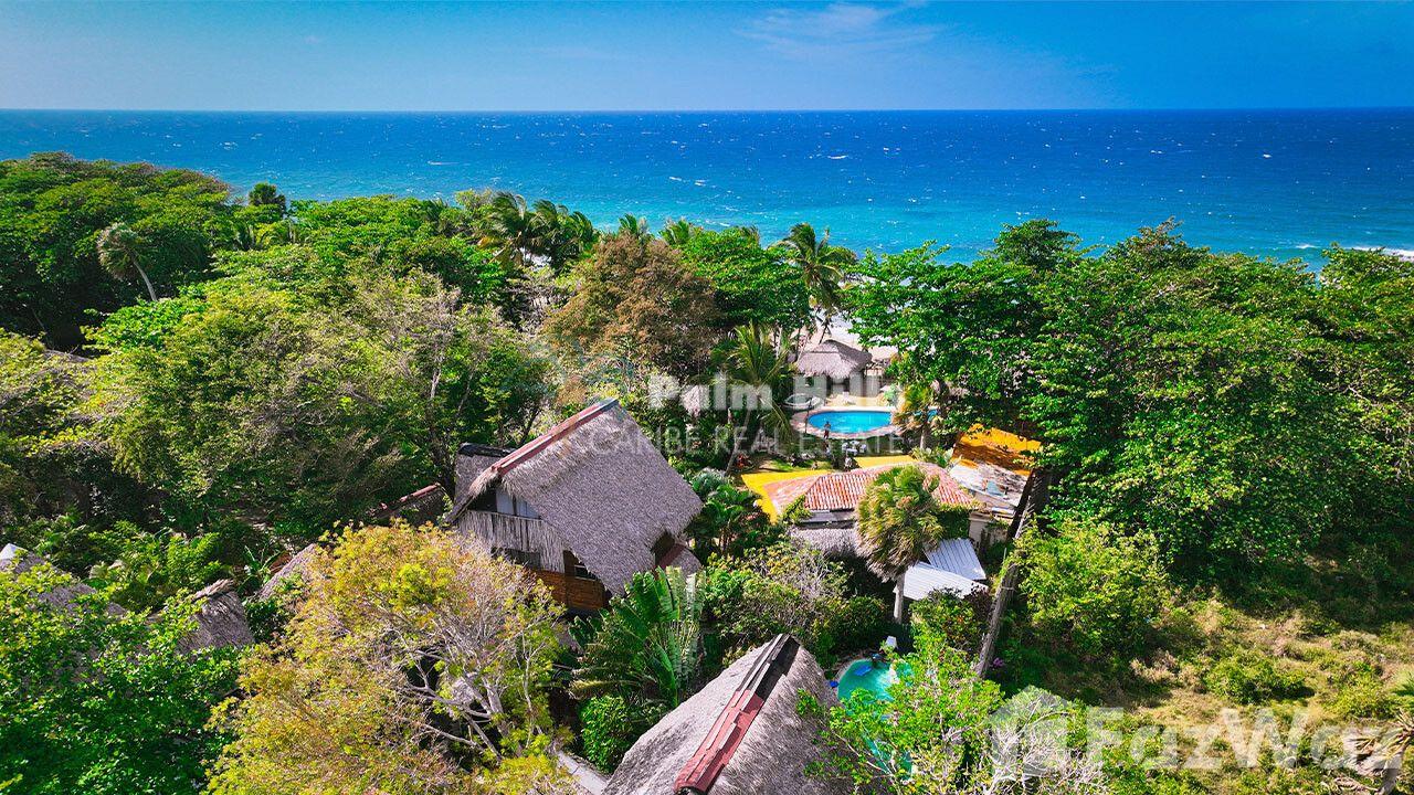 20-bedroom hotel in Cabarete with private beach access — photo 1