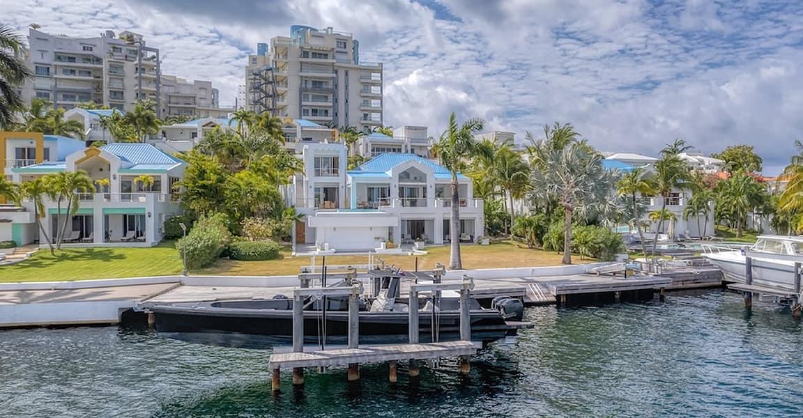 4 Bedroom Waterfront Luxury Villa for Sale, Aquamarina, St Maarten — photo 5