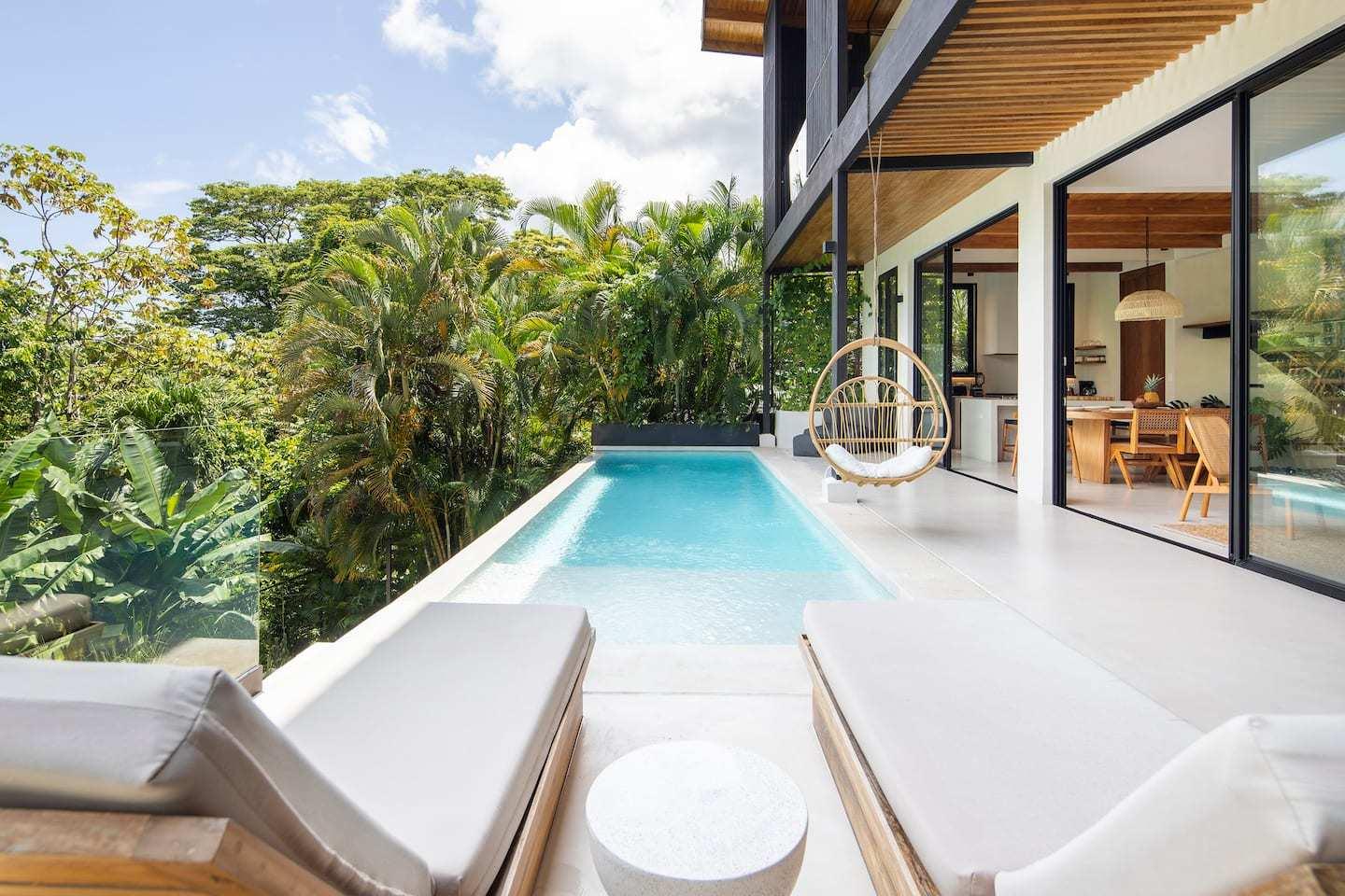 4 Bedroom Luxury Ocean-View Home for Sale, Playa Hermosa, Puntarenas, Costa Rica — photo 1