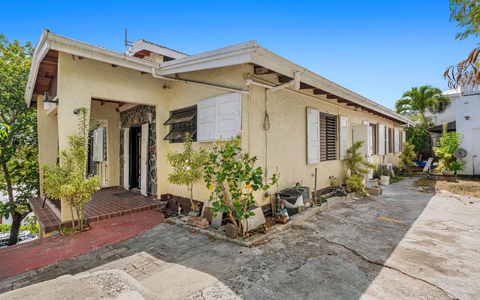 6-Unit Investment Property with Ocean Views on St. Thomas — photo 2