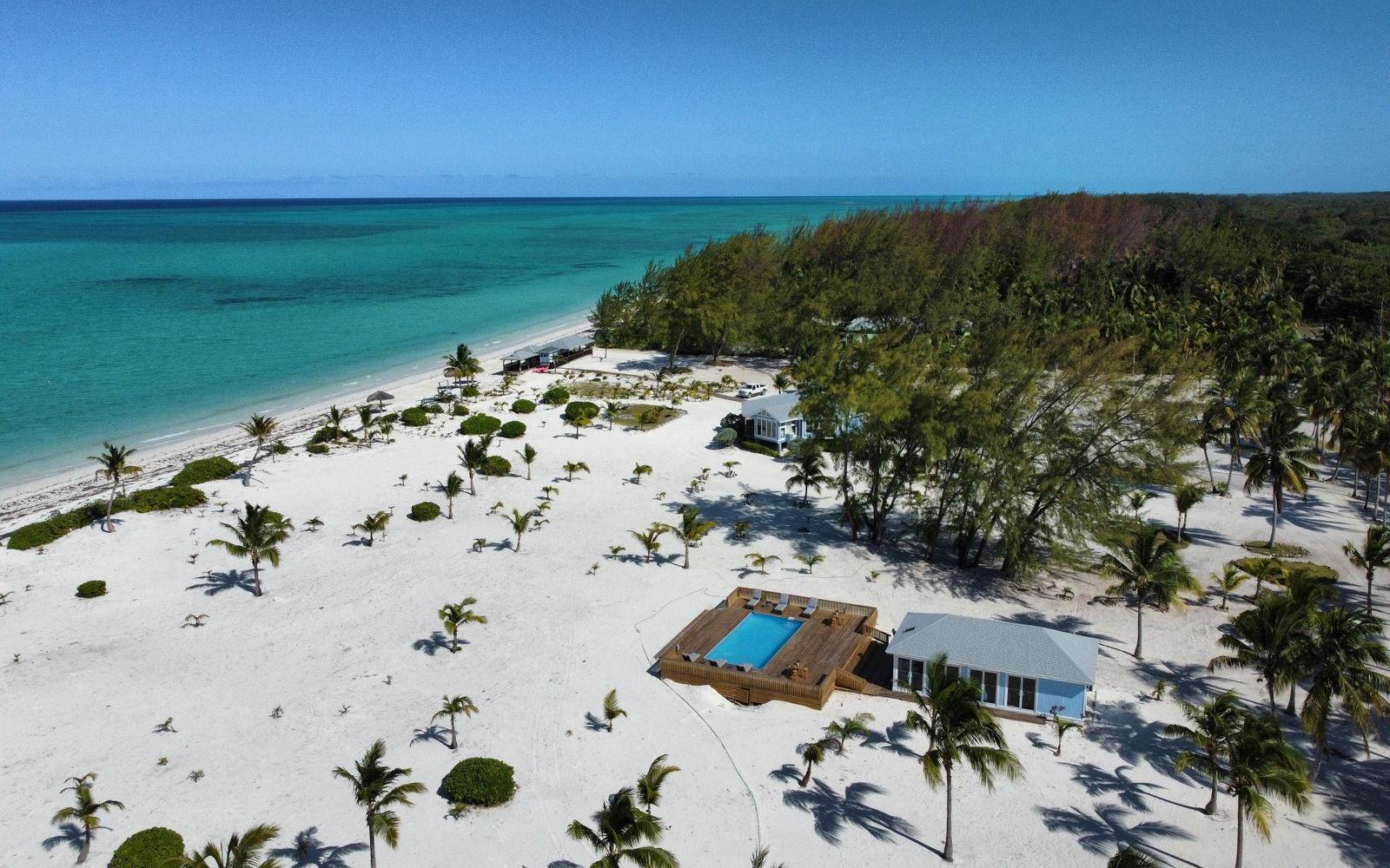 8 Bedroom 4 Villa Beachfront Estate for Sale, Kemp's Bay, Andros, Bahamas — photo 3