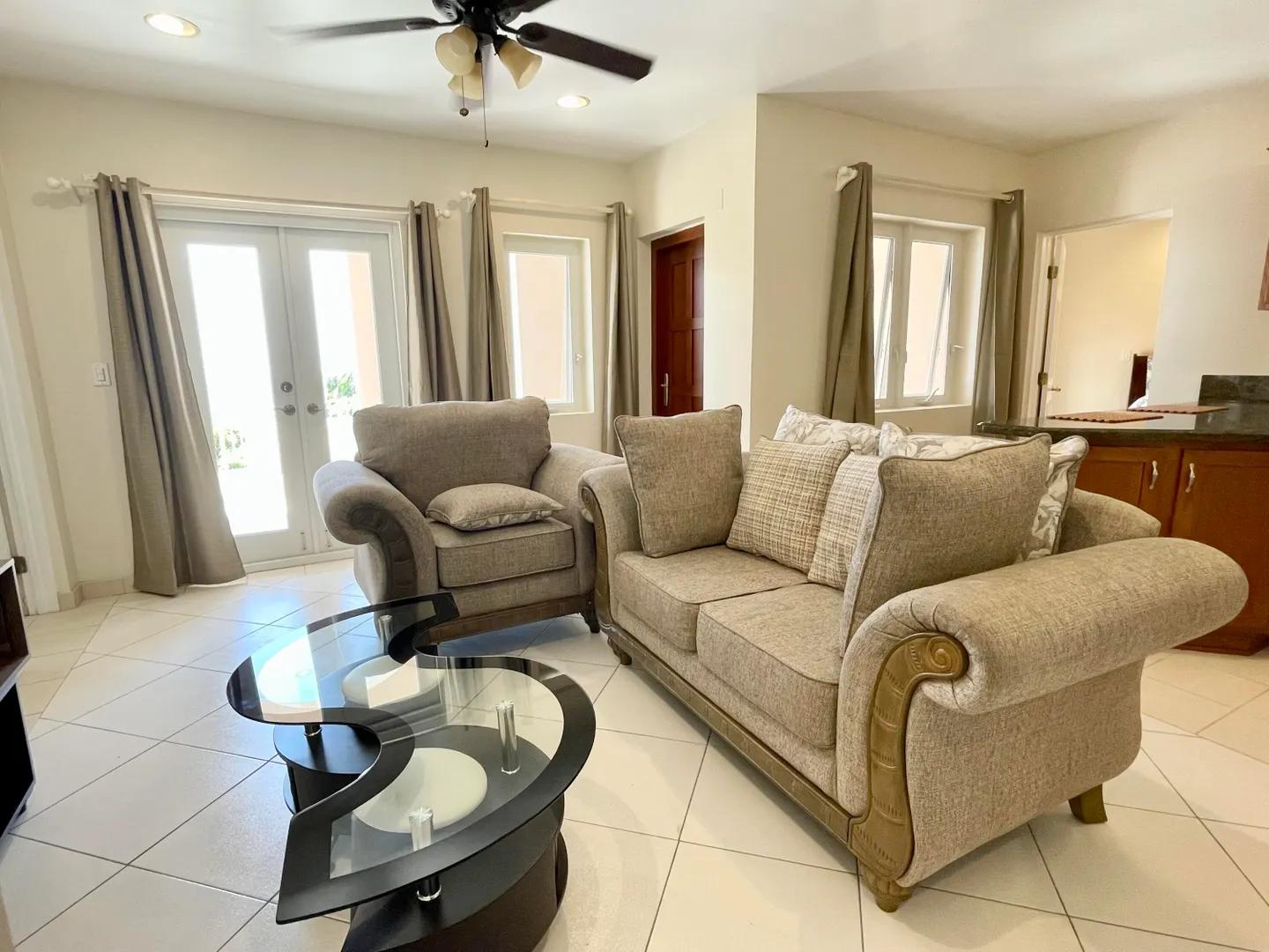 2-Bed Apartment in Bakkero Estate, US Virgin Islands — photo 3