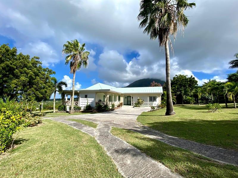4 Bedroom Home for Sale, Hill Rise House Estate, Montpelier Estate, Nevis — photo 5