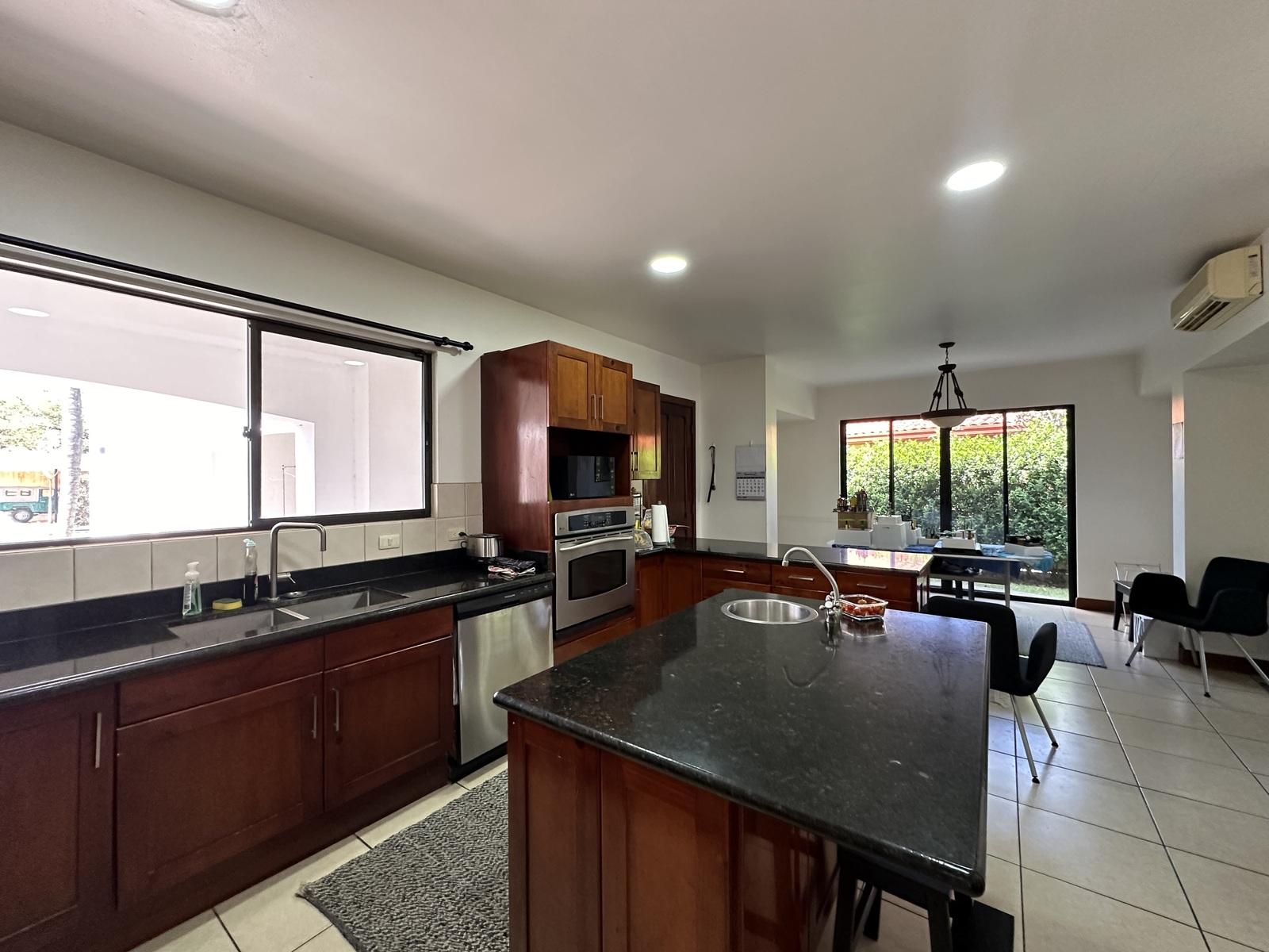 5 Bedroom Home for Sale, Valle Del Sol, Santa Ana, San Jose, Costa Rica — photo 5