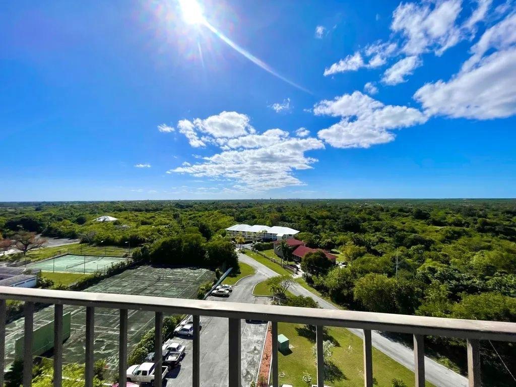 2 bedroom Apartment for sale — ALBACORE DRIVE, FREEPORT, in Grand Bahama, The Bahamas — photo 1