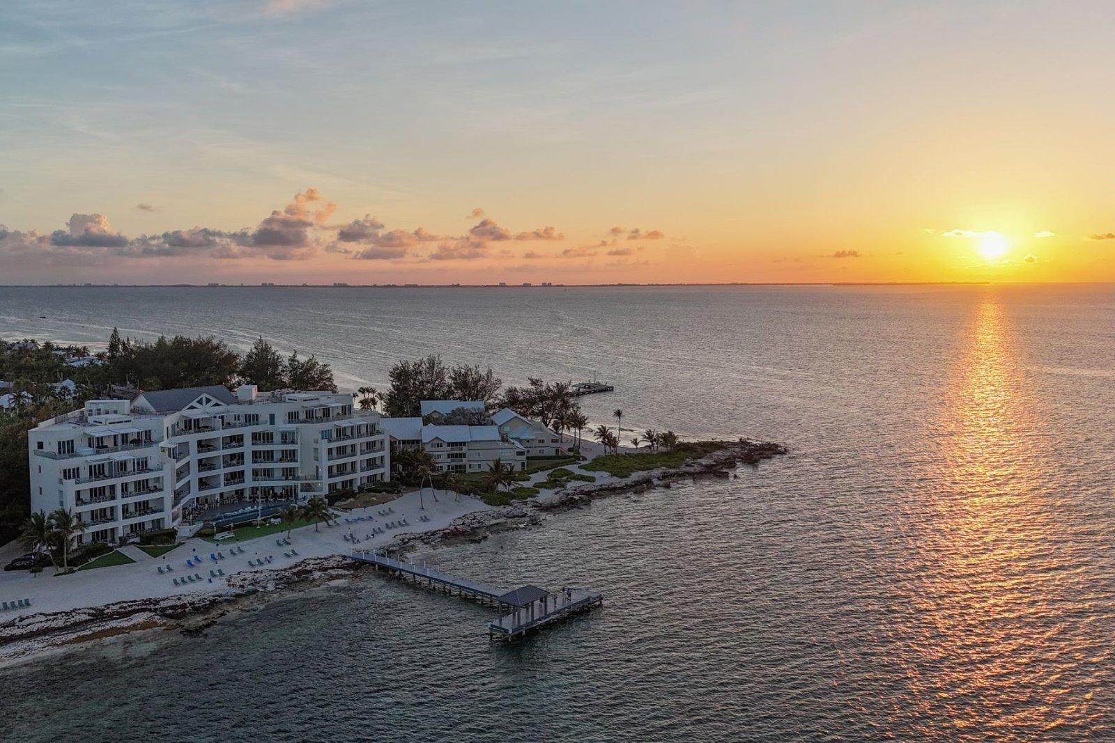 3 Bedroom Beachfront Condo for Sale, Residence 203, Rum Point Resort, Cayman Kai, Grand Cayman — photo 4