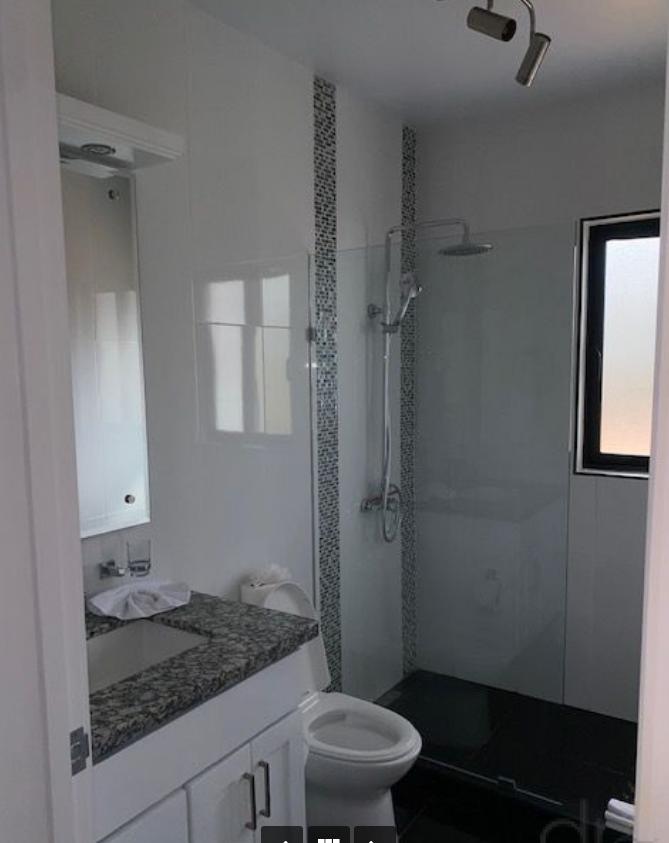 Bright And Modern 2-bedroom Villa — photo 2