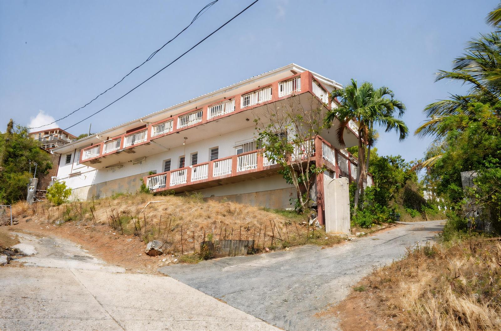 80a & 80b Smith Bay Ee — photo 1