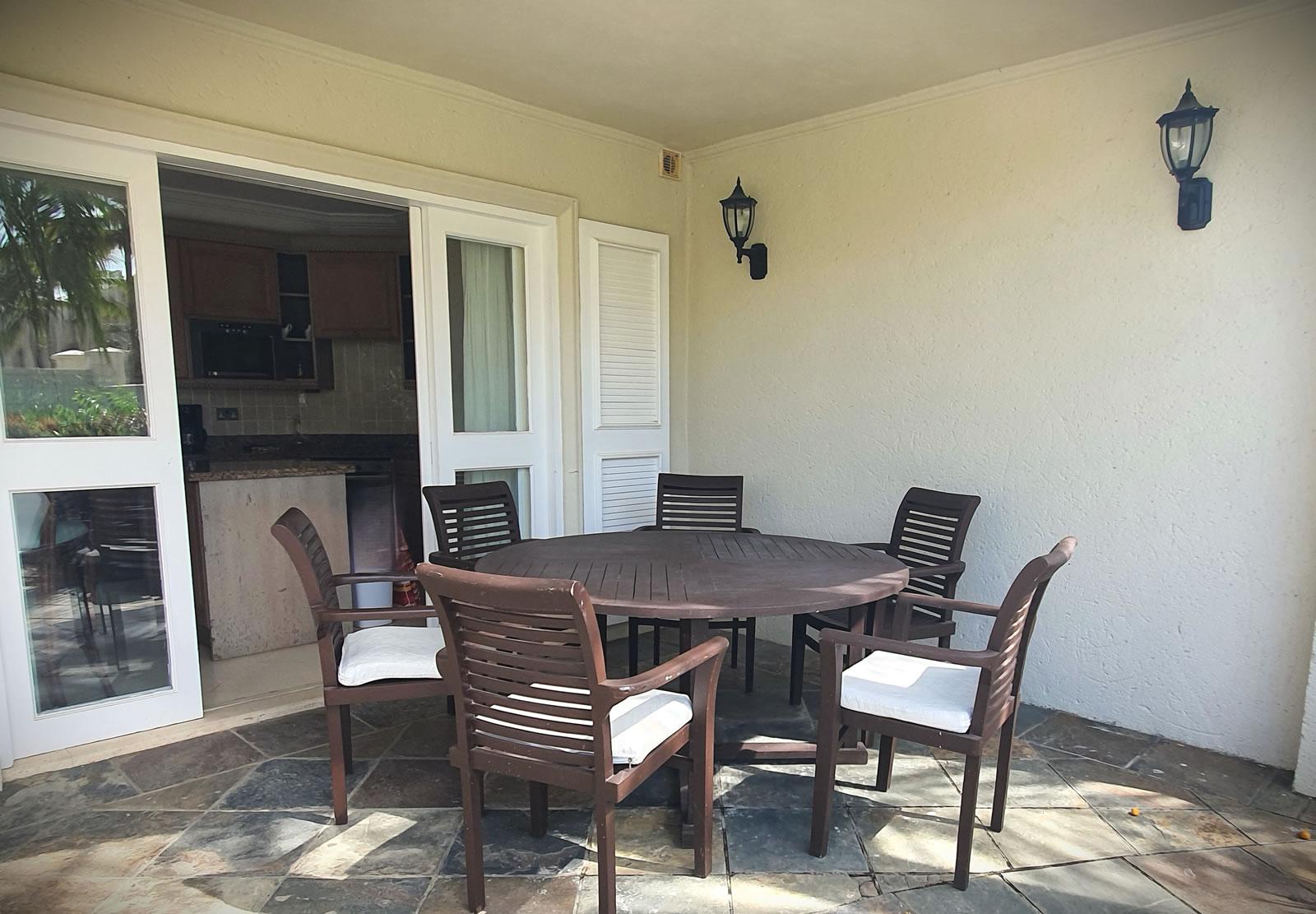 3-bedroom townhouse in Cap Cove, Cap Estate — photo 4