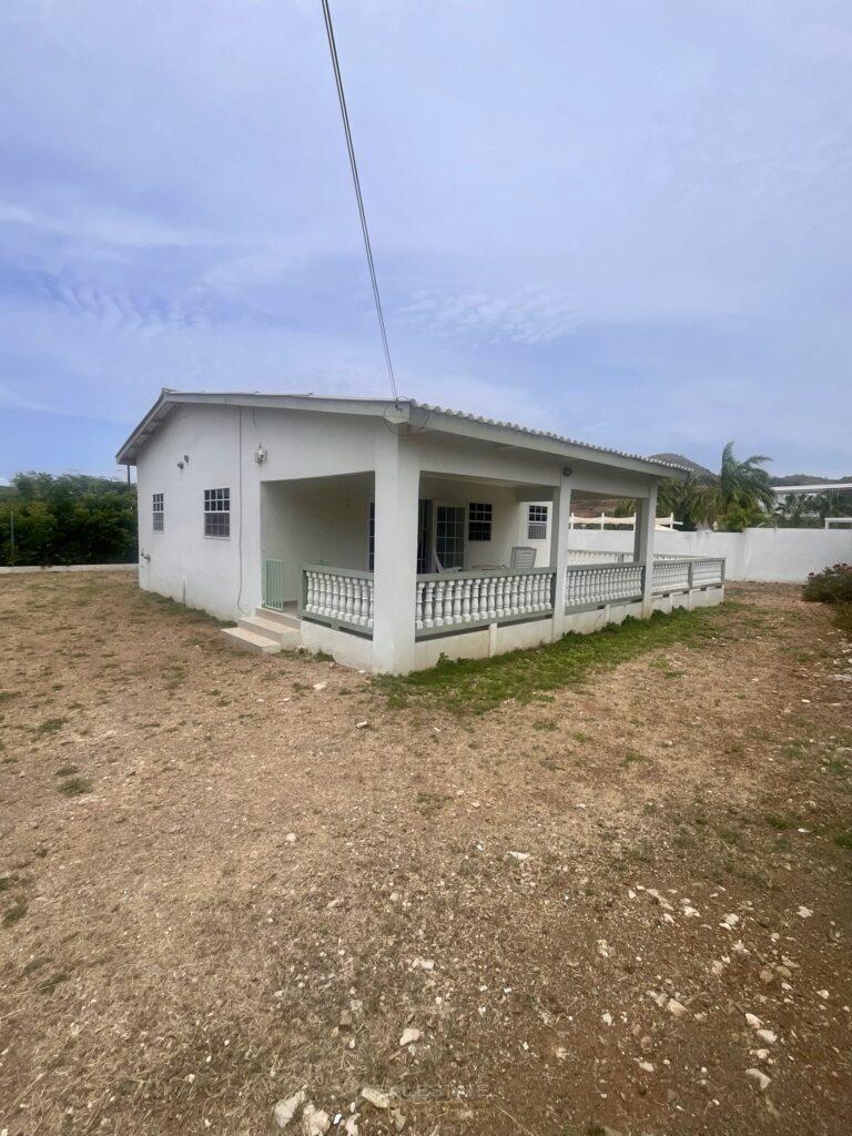 2 bedroom home for rent — photo 5
