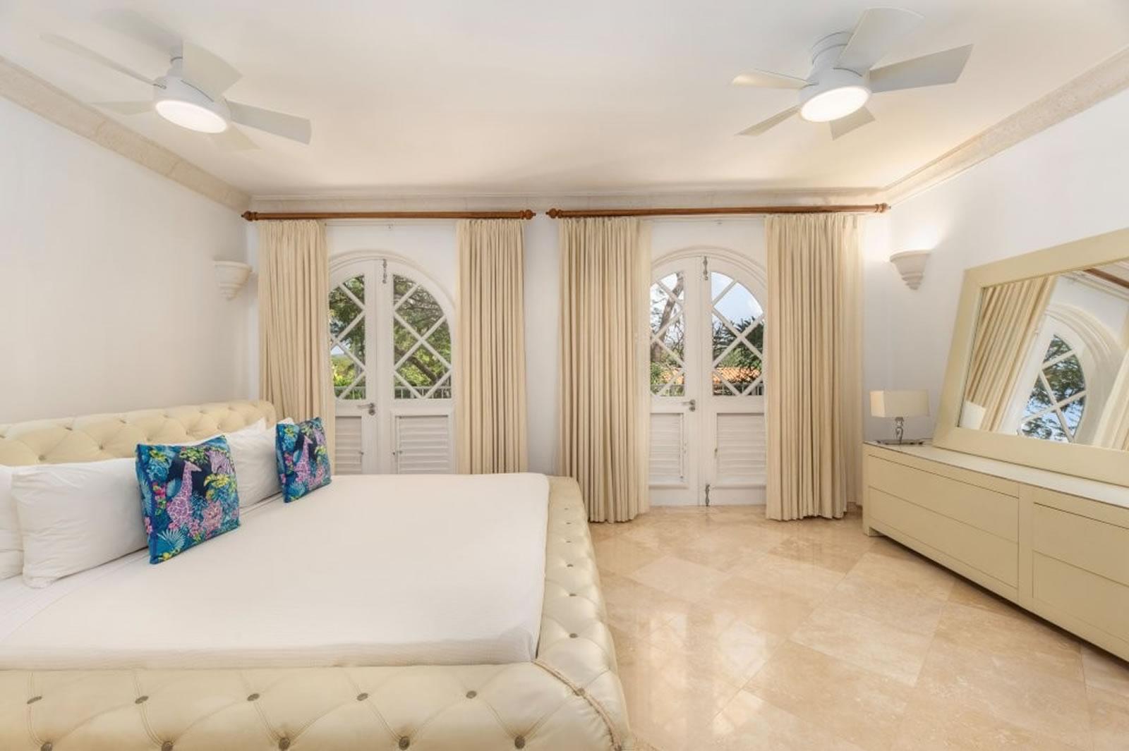 3-bedroom beachfront apartment in St Peter's Bay, St Peter — photo 5
