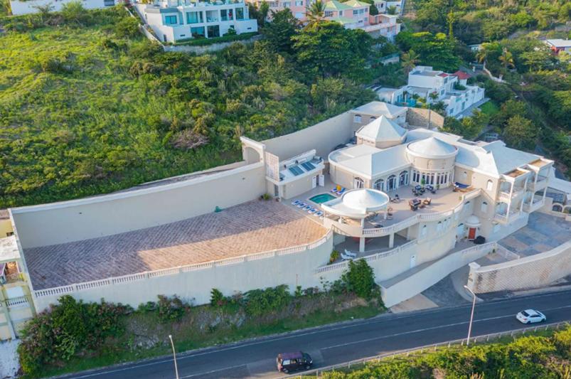 Villa Kimon in Sint Maarten — photo 3