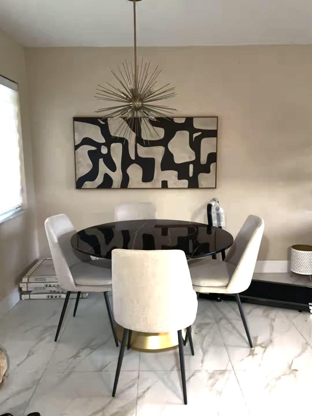 1-bedroom apartment in Freeport, modern and furnished — photo 2