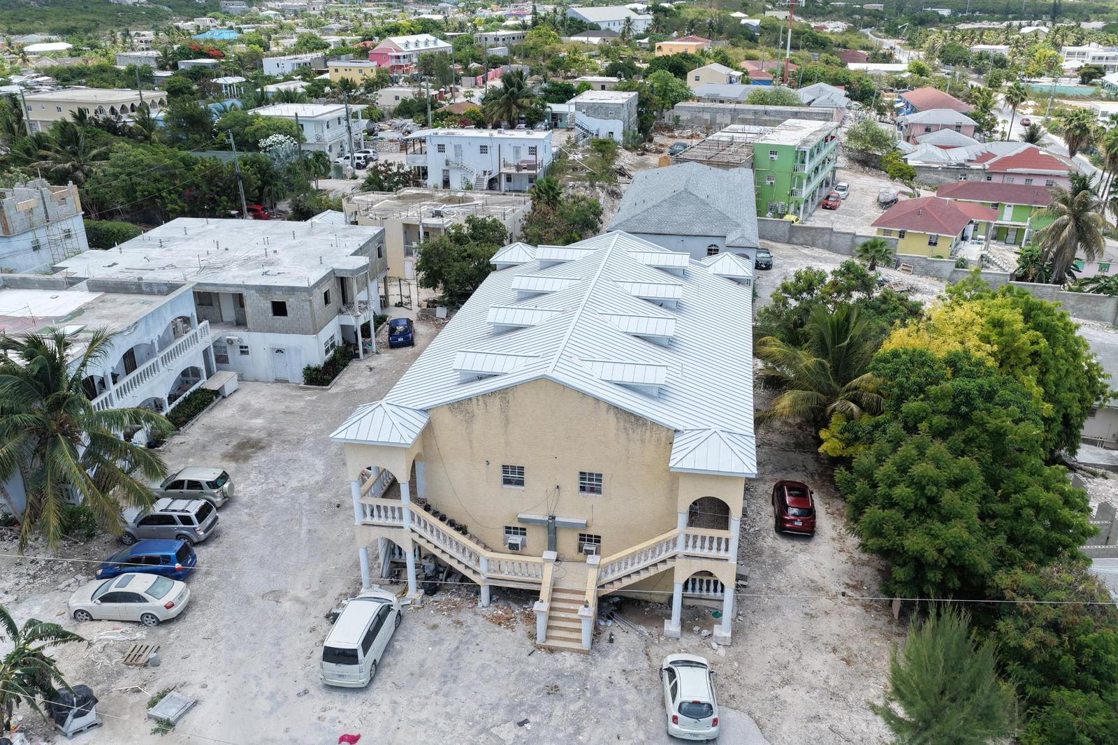 16 One Bed Units — photo 3
