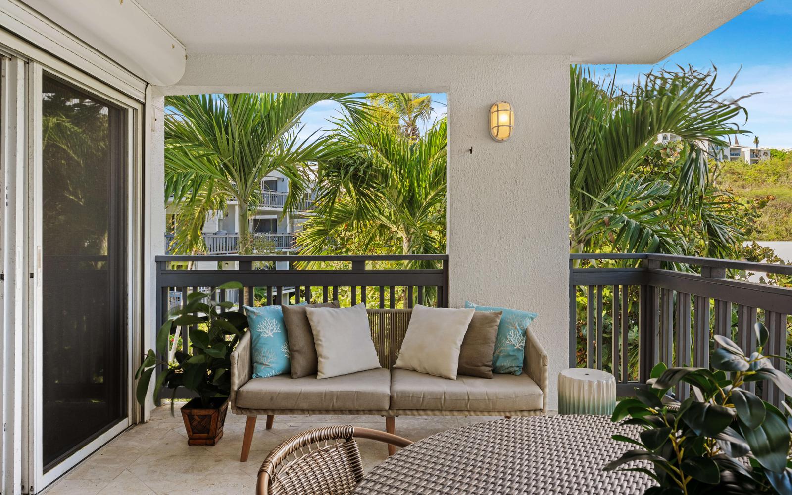 2-bedroom condominium in St. Thomas, Virgin Islands — photo 4