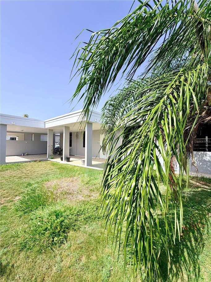 4 Bedroom House for Sale in Aguadilla, PR — photo 1