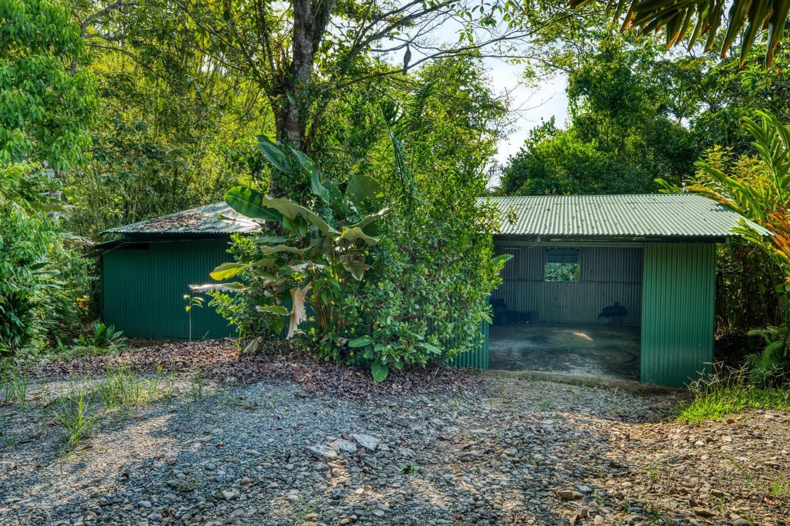 6 Bedroom Luxury Home for Sale, Escaleras, Dominical, Costa Rica — photo 3