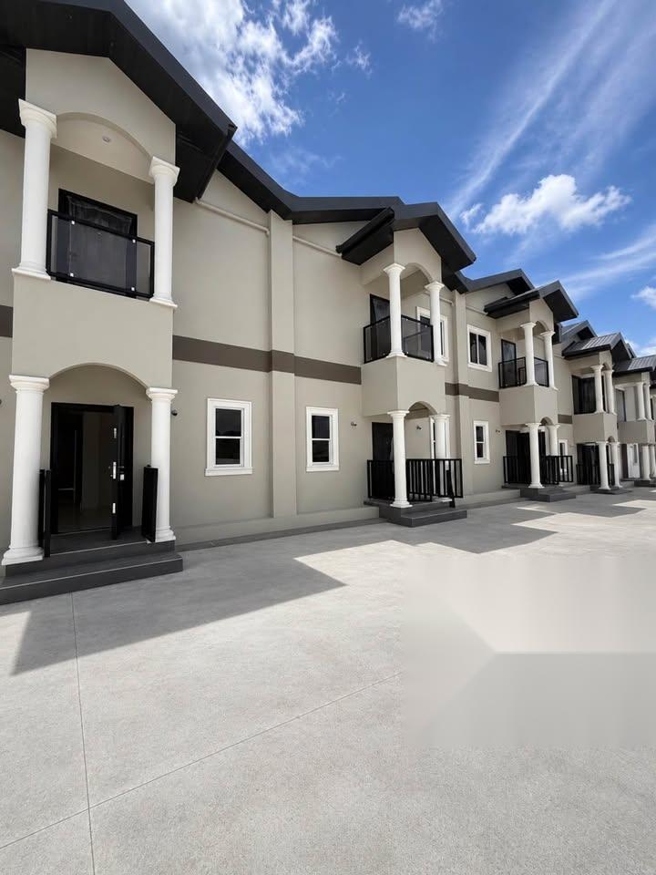 Elegant Freeport Townhouses — photo 1