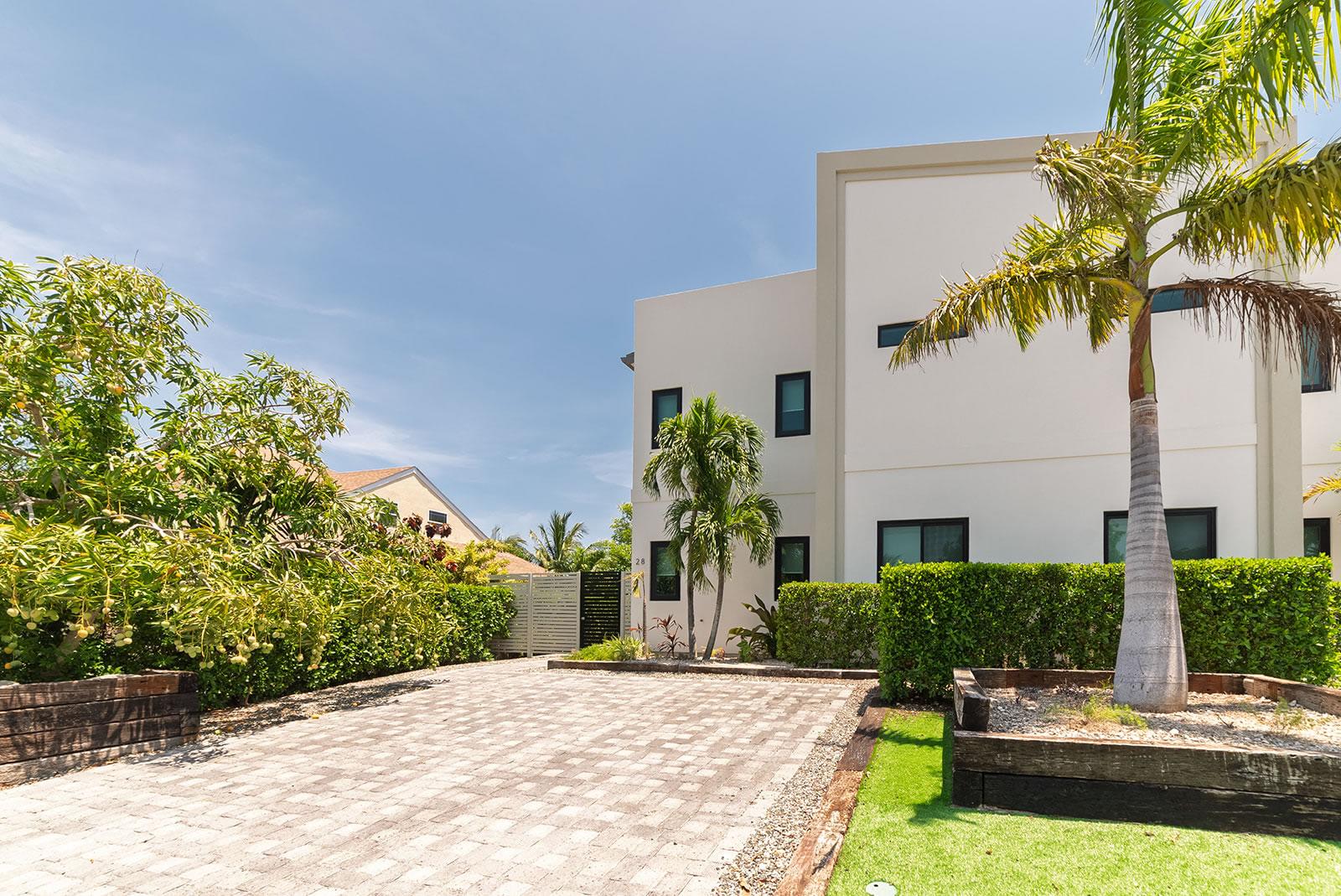 3 Bedroom Home for Sale, Nusa Villas, South Sound, Grand Cayman — photo 3