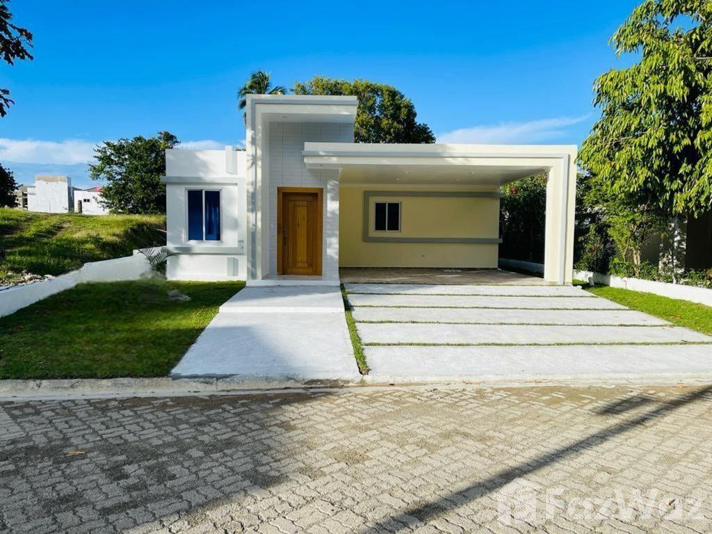 3 Bedroom House with Private Pool for Sale in San Felipe De Puerto Plata — photo 2