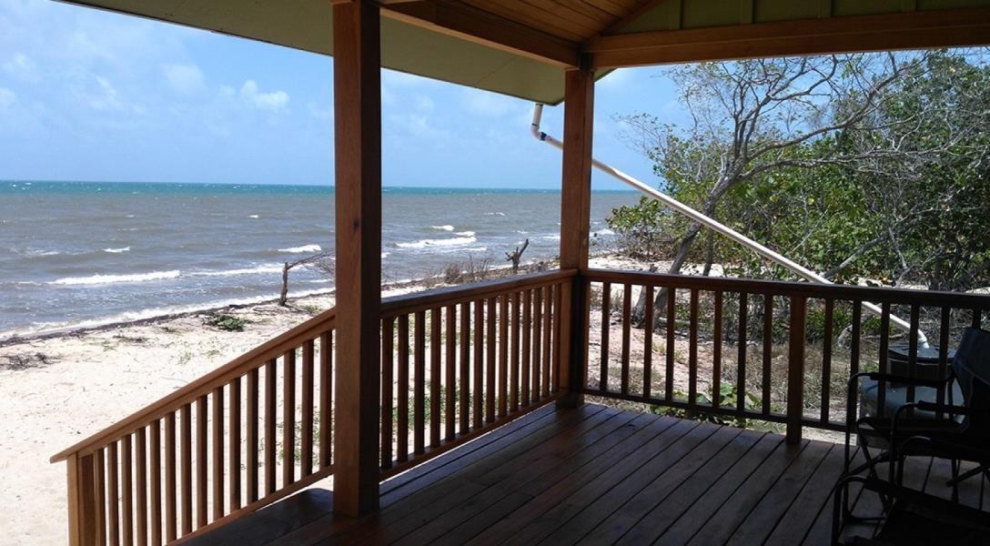 BeachFront living in Mayacan — photo 1